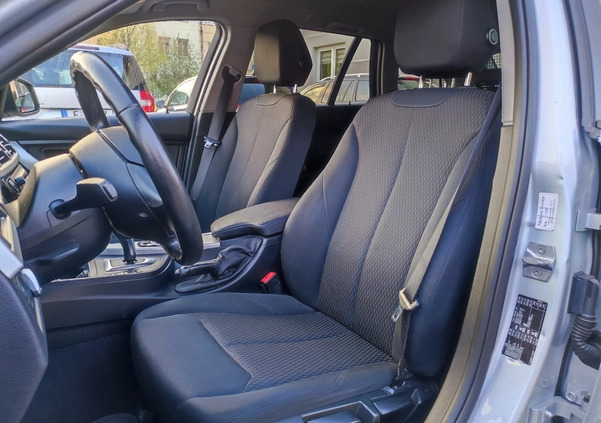 BMW Seria 3 cena 63500 przebieg: 89425, rok produkcji 2016 z Serock małe 631